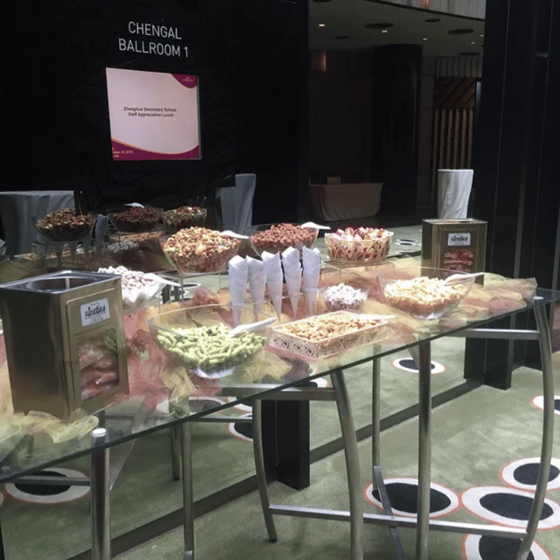 Kacang Putih & Biscuits Buffet Setup