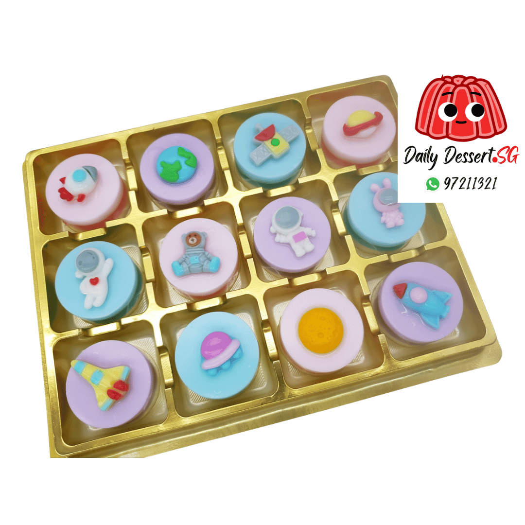 Jelly Cake - Astronaut - 12 Mini Bites